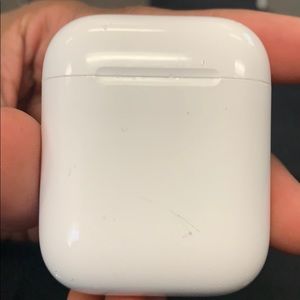 Apple airpod case with no airpods